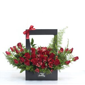 Red Roses Stunning Presentation