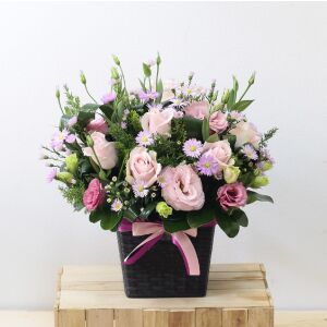 Pink tonings Flowers in Basket