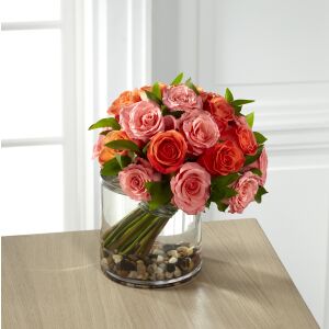 The FTD Blazing Beauty Rose Bouquet